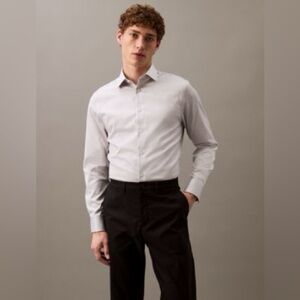 Calvin Klein Boys Slim Fit Stretch Grey Dress Shirt. Size 12